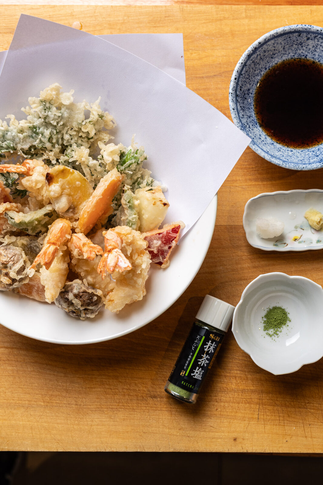 Tempura con sal de matcha